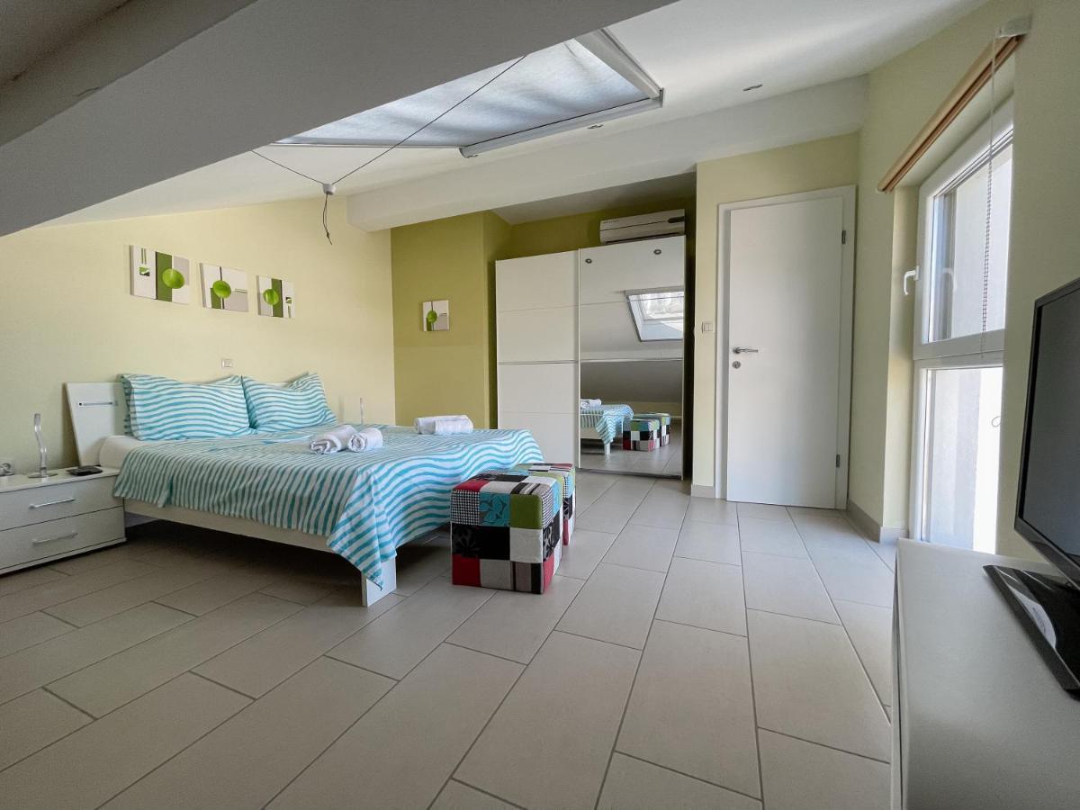 Ferienhaus Ivanka Apartamento Trogir Exterior foto